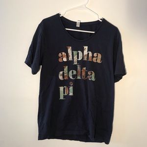 Short Sleeve Alpha Delta Pi Bid Day Scoop Tee